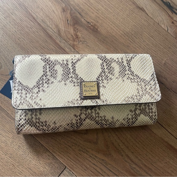 Dooney & Bourke Cream and Brown Snake Print Wristlet